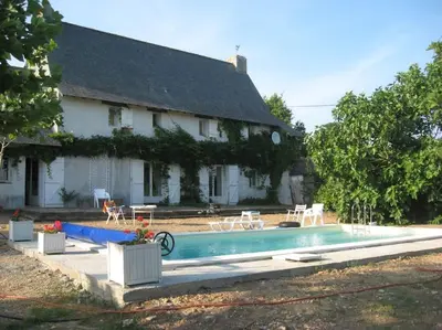 Piscine de l'établissement Logis des Gabelous ou située à proximité