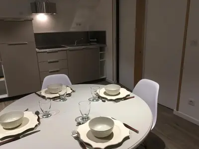 Cuisine ou kitchenette dans l'établissement L'hetre