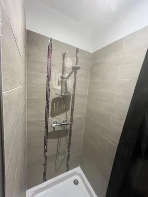 Salle de bains dans l'établissement Au Petit Bignon