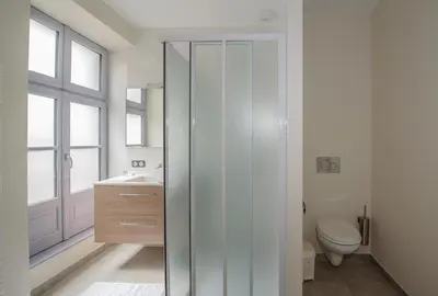 Salle de bains dans l'établissement L'Hotellerie de la Toile à Beurre