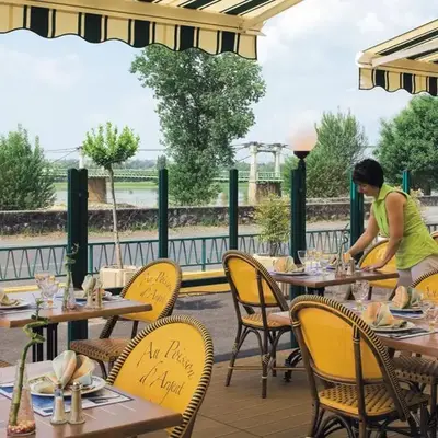 Logis Hotels - Au Poisson d'Argent - Hôtel 3 étoiles et restaurant