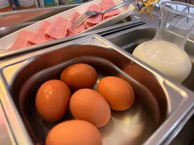 Nourriture dans l'hôtel ou à proximité