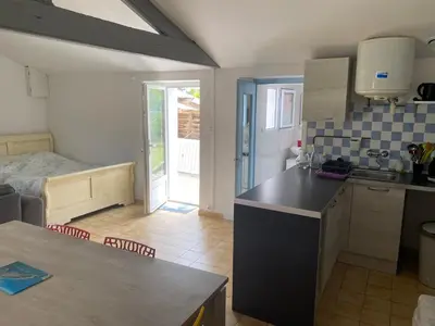 Cuisine ou kitchenette dans l'établissement Maison chez Meme