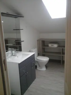 Salle de bains dans l'établissement Maison au calme