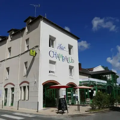Logis Hotels Le Champalud Restaurant La Citadelle