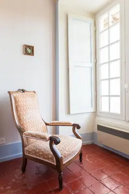 Coin salon dans l'établissement Manoir de Ponsay