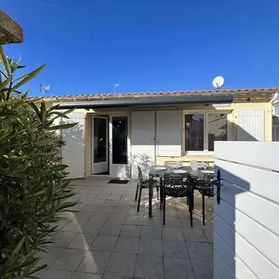 Maison de Vacances avec Terrasse Dallée