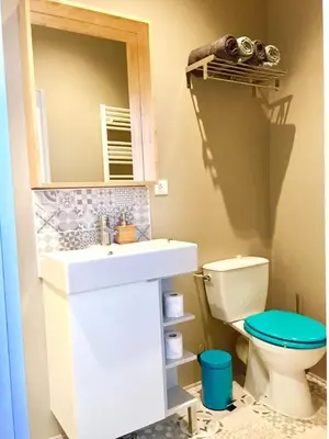 Salle de bains dans l'établissement Appartement centre, Parking 100m