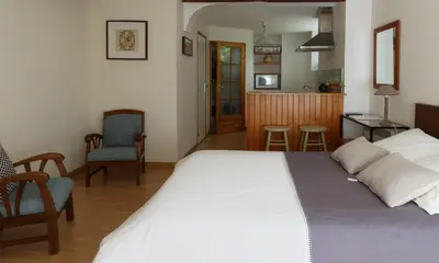 Un ou plusieurs lits dans un hébergement de l'établissement maison La Marche