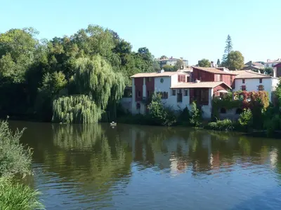 Vue sur la rivière ou le fleuve situé(e) à proximité de l'appartement