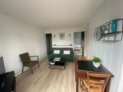 Coin salon dans l'établissement Villa Aiguemarine