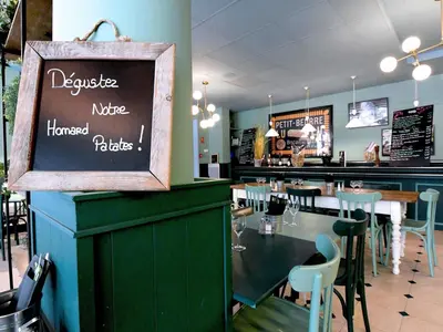 Restaurant ou autre lieu de restauration dans l'établissement ibis Nantes Saint Herblain