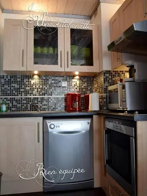 Cuisine ou kitchenette dans l'établissement Auxmouettes GV2
