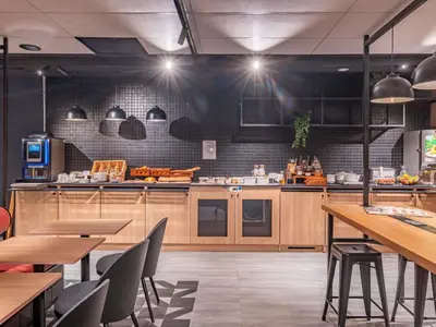 Cuisine ou kitchenette dans l'établissement ibis Nantes Treillières