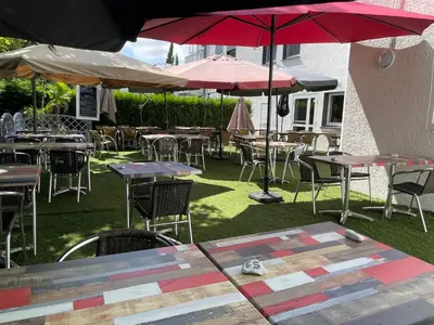 Restaurant ou autre lieu de restauration dans l'établissement Hôtel AKENA Nantes Orvault - Ouest