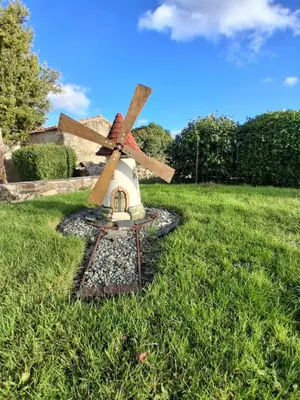Jardin de l'établissement La Ferme du moulin
