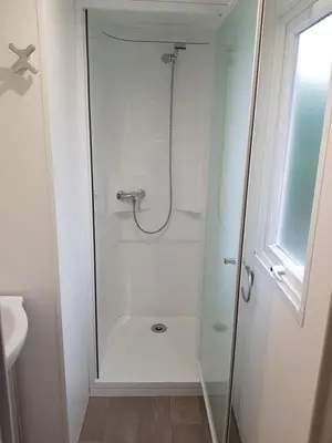 Salle de bains dans l'établissement My mobil homes