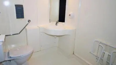 Salle de bains dans l'établissement Quick Palace Nantes La Beaujoire