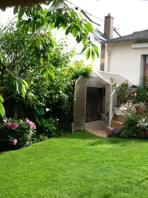 Jardin de l'établissement Agora Mijo Chambre d'Hôtes