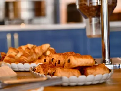 Nourriture dans l'hôtel ou à proximité