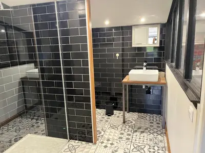Salle de bains dans l'établissement Gite Mimosa
