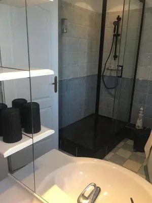 Salle de bains dans l'établissement La Ferme du Preneau