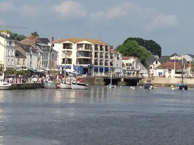 Vue sur la rivière ou le fleuve situé(e) à proximité de l'appartement