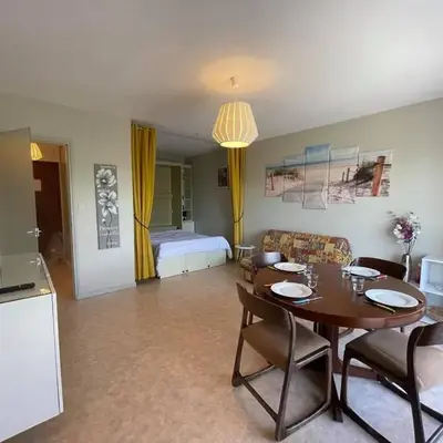 Studio Cabine avec Balcon et Parking Près de la Plage - St-Jean-de-Monts - FR-1-224C-284
