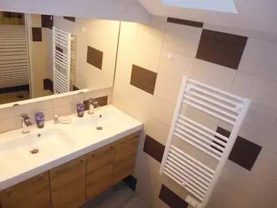 Salle de bains dans l'établissement Gite la Péraie - Le Chêne