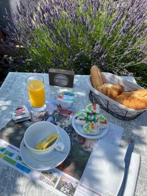 Nourriture dans l'hôtel ou à proximité