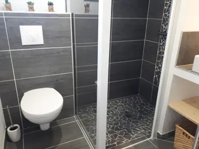 Salle de bains dans l'établissement La Cabane Manon