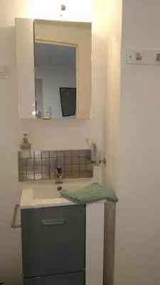 Salle de bains dans l'établissement Mon Petit Studio Sous les Toits