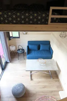 Coin salon dans l'établissement Tiny House à 30 min du Puy du Fou jusqu'à 6 personnes