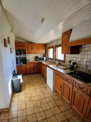 Cuisine ou kitchenette dans l'établissement Gite du Mottay