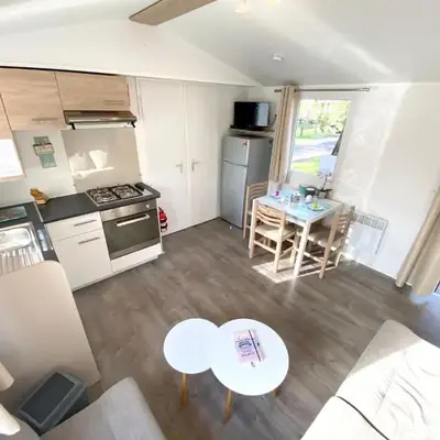 Bungalow paisible à Saint-Jean-de-Monts avec piscine partagée