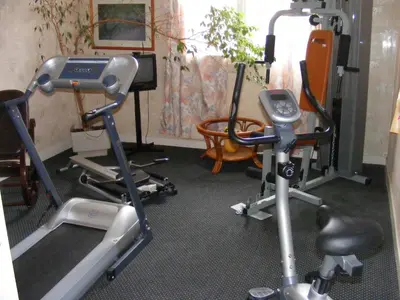 Salle ou équipements de sports de l'établissement Hotel du Commerce