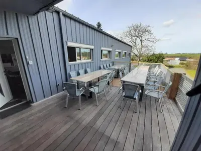 Balcon ou terrasse dans l'établissement Gite de la Mariée à 7mn du puy du F0U