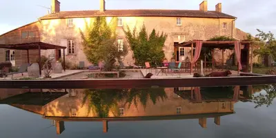 Jardin de l'établissement Le Manoir de Gâtines