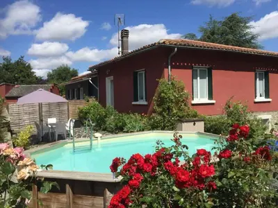 Piscine de l'établissement Chantonnay ou située à proximité