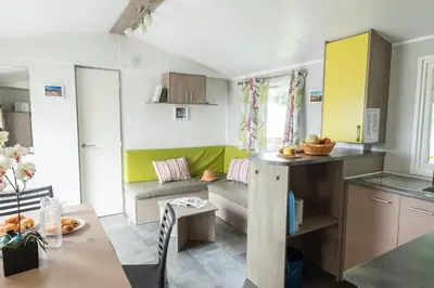 Cuisine ou kitchenette dans l'établissement Bontempo Village La Yole