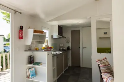 Cuisine ou kitchenette dans l'établissement Bontempo Village La Yole