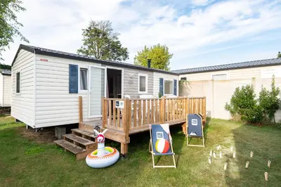 Aire de jeux pour enfants de l'établissement Bontempo Village La Yole