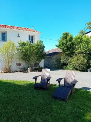 Jardin de l'établissement Auberge BonBeauJoli
