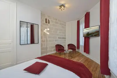 Un ou plusieurs lits dans un hébergement de l'établissement Hypercentre 9 rue de la ROE