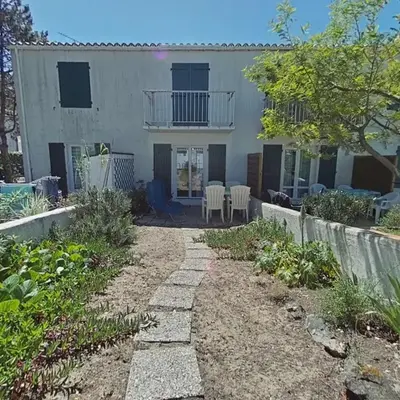 Studio cosy avec jardinet à 300m de la plage - 4 couchages - FR-1-224B-689