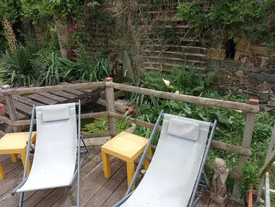 Jardin de l'établissement LES ROCHES DE COIGNE