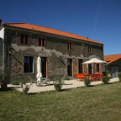 Gîte familial à l'Aiguillon-sur-Vie