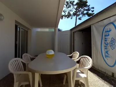 Plan de l'établissement Appartement Calme avec Terrasse et Garage à Saint-Jean-de-Monts - FR-1-323-145