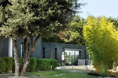 Jardin de l'établissement Best Western Plus Hotel De La Regate-Erdre