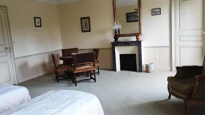 Un ou plusieurs lits dans un hébergement de l'établissement Château des Bretonnières sur vie - Maison d'hôtes et gîte 4 personnes